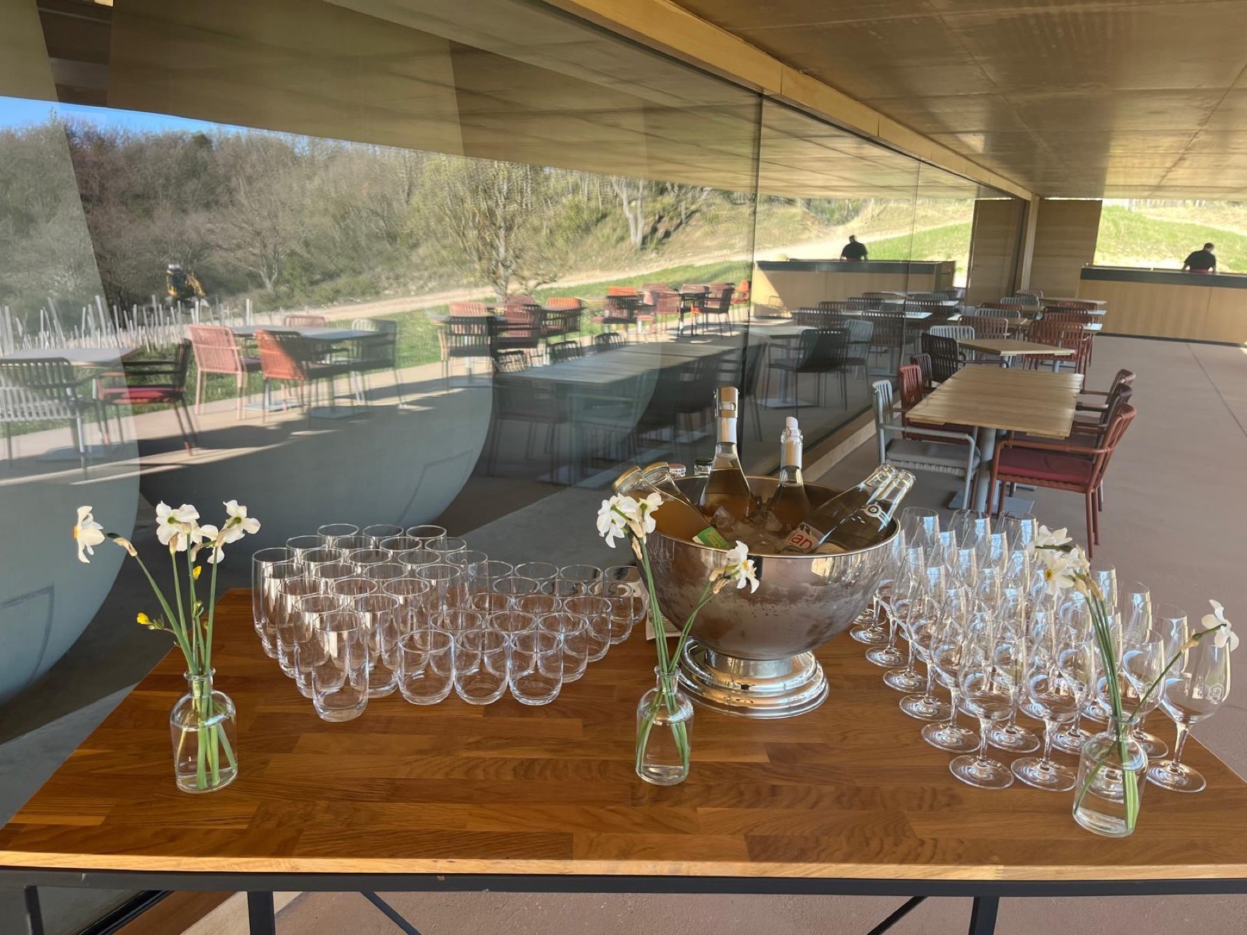 Bar service set up on the terrace at Domaine Les Davids