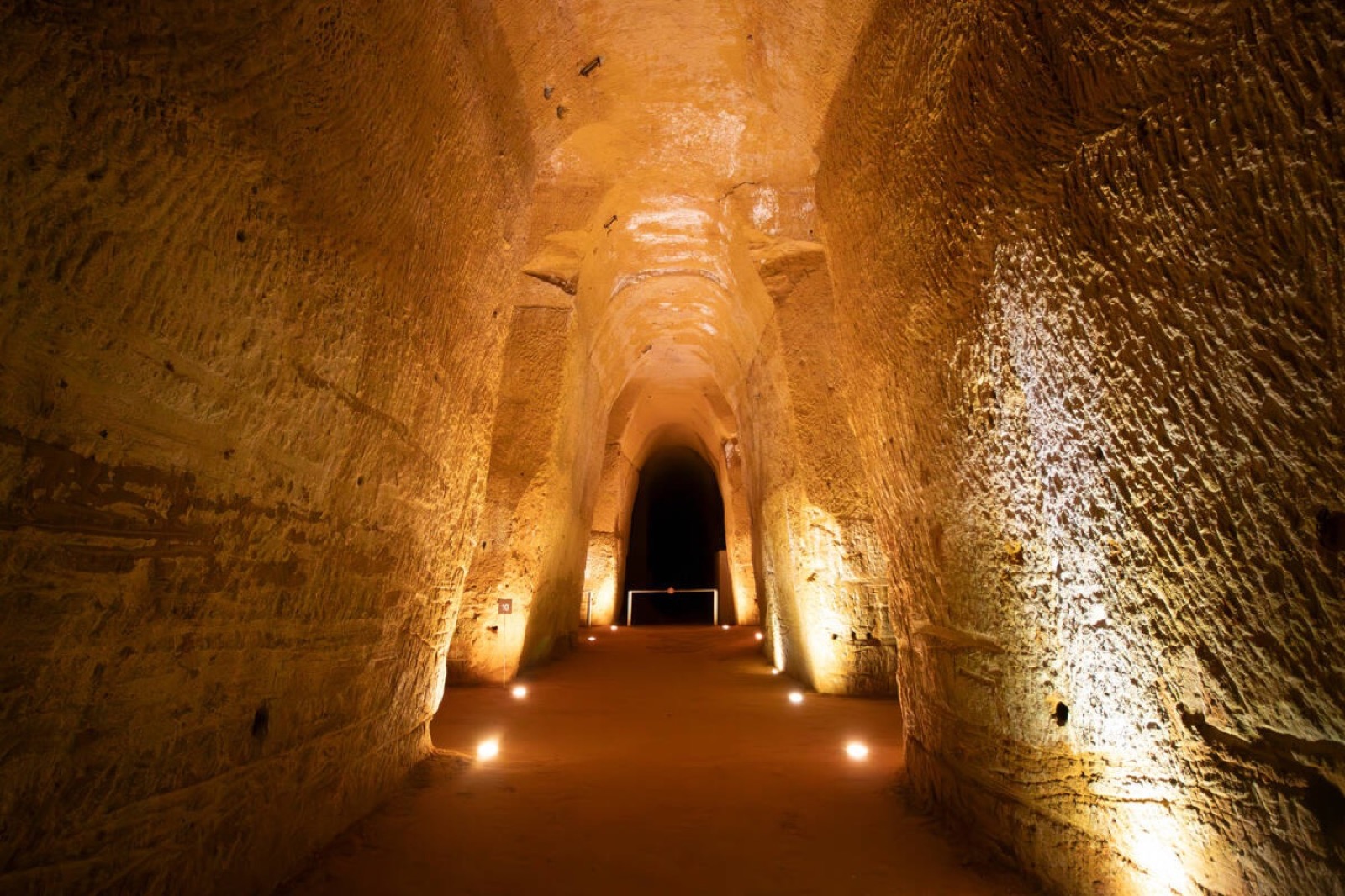 Mines de Bruoux galleries